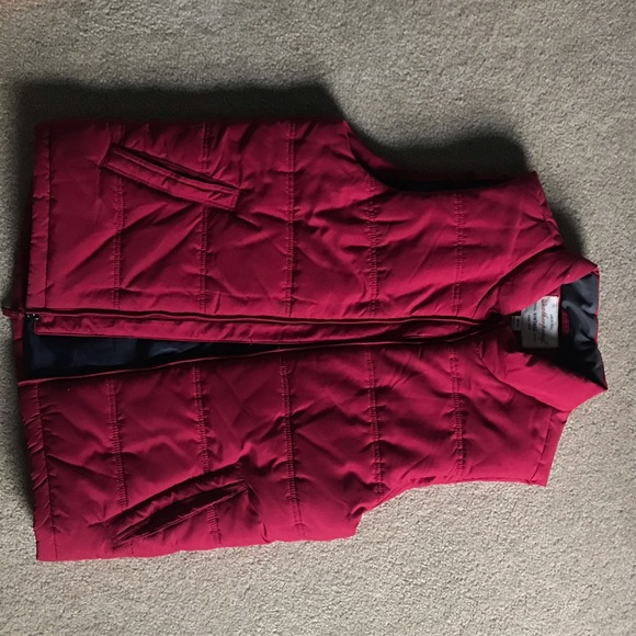 Weatherproof Puffer Vest - Picture 2 of 3